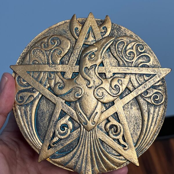 Celtic Raven Box