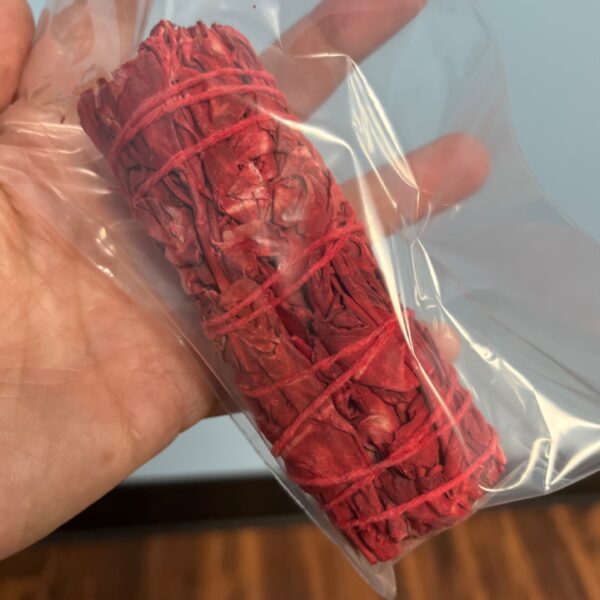 White Sage/Dragon’s Blood Smudge 4-5” Protection & Deep Cleansing
