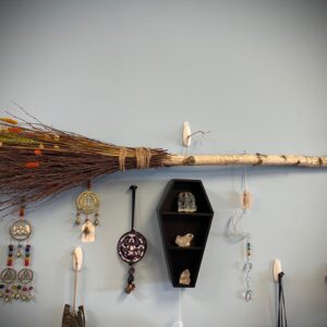 Besom L