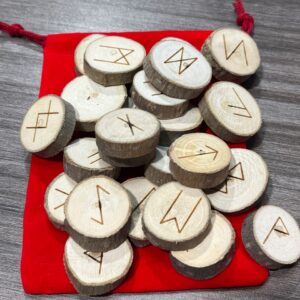 Wood Runes w/Pouch