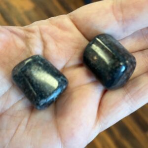 GARNET IN BOITITE